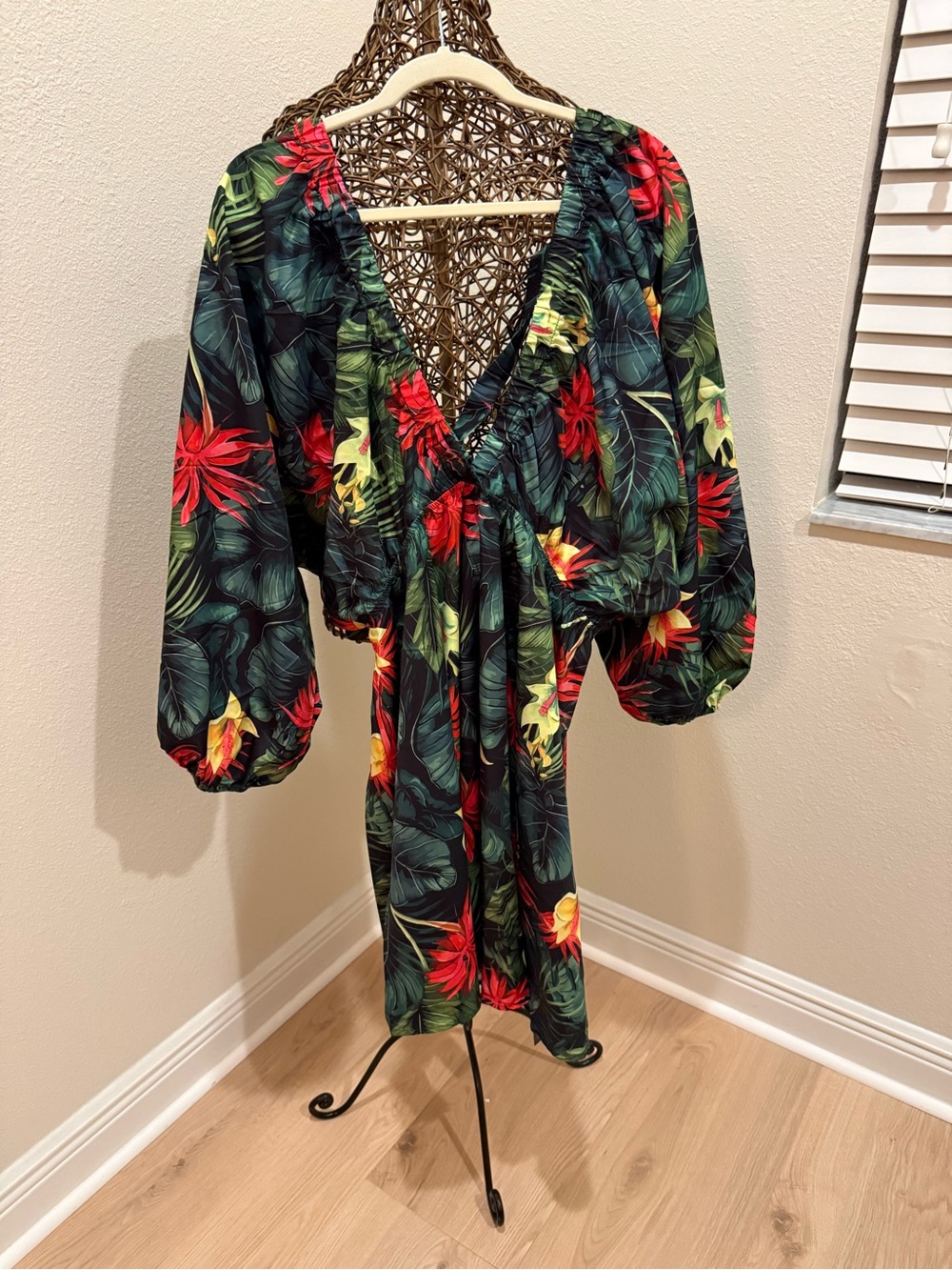 Tropical V-Neck Long Sleeve Dress - Green with Red Floral